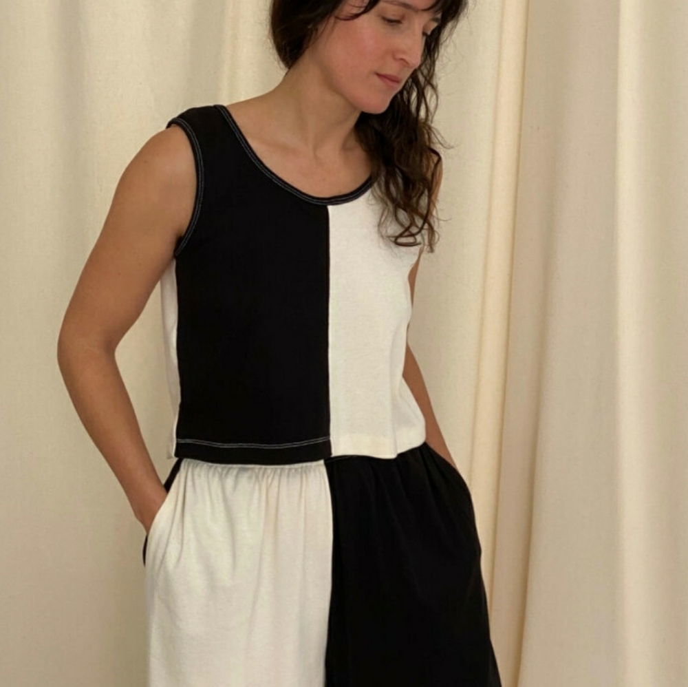 Textilehaus B+W black and white cotton crop top